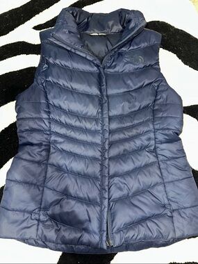 The North Face Navy Blue Quilted Puffer Vest - Women's